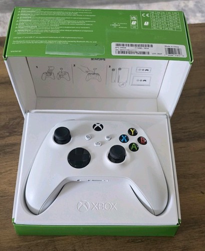 Microsoft xbox one controller - microsoft,